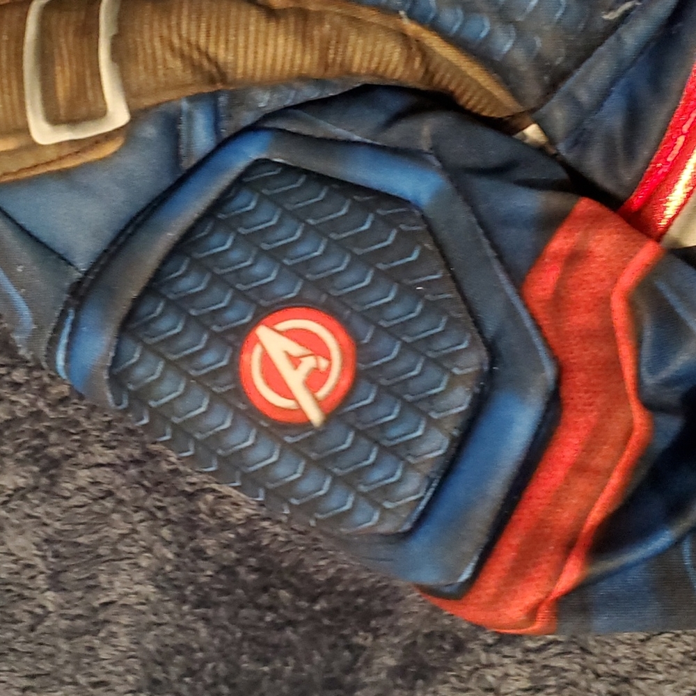 Captain America costume - Picture 5 of 8